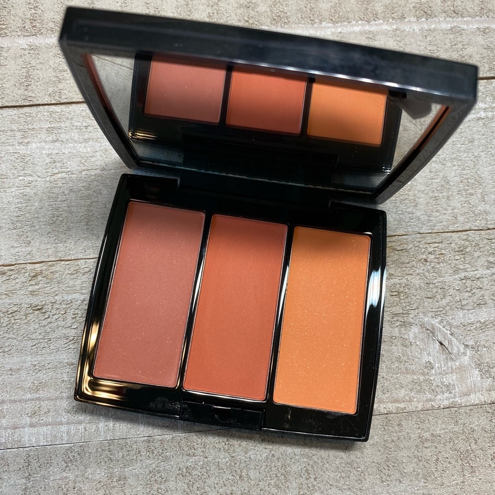 Anastasia Beverly Hills Blush Trio in Peachy Love